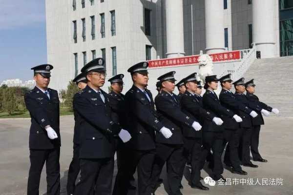 为什么司法警察很少人考?司法人员包括哪些人