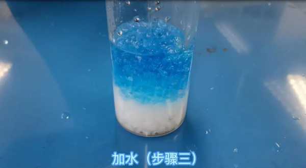 水宝宝可以做什么手工?水宝宝的制作过程