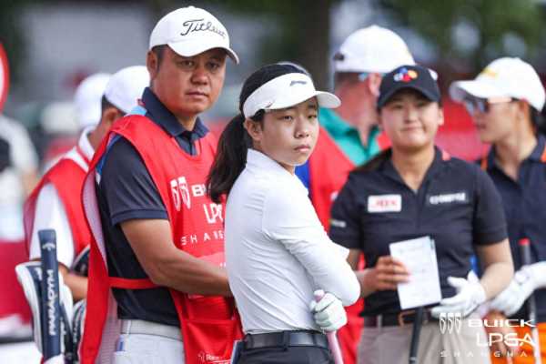 刘国梁女儿LPGA首秀!与世界顶尖高尔夫选手对抗