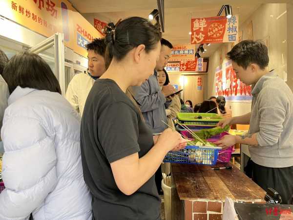 天水麻辣烫成都分烫火到闭店